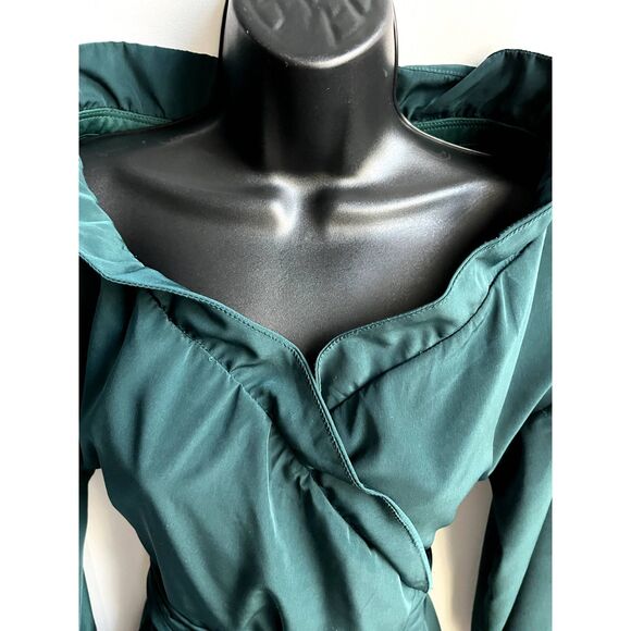 Lucy in the Sky Emerald Green Ruffle Trim Dress Size S Belted Romantic Cocktail - Picture 2 of 11